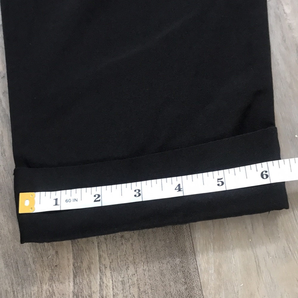 Bar III Crop Pant. - Picture 4 of 10